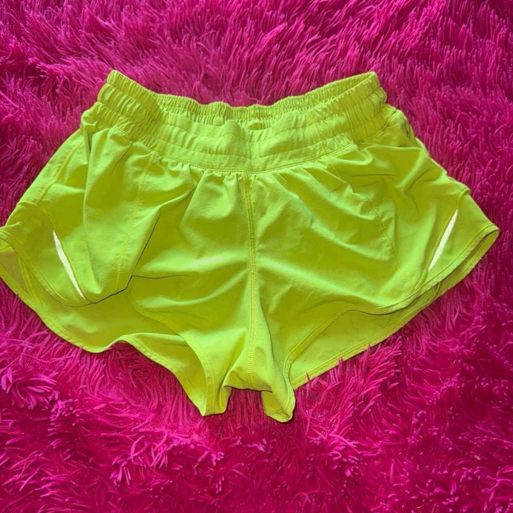 Lululemon shorts size 2! 2.5 inch 1 small stain on front